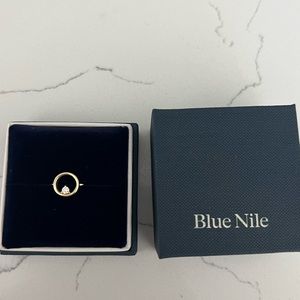 BLUE NILE petite diamond ring
